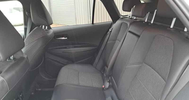 Toyota Corolla cena 117900 przebieg: 39079, rok produkcji 2022 z Łobżenica małe 154